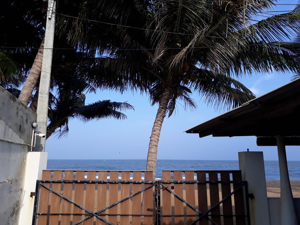 Anicia Beach House Negombo Exterior photo